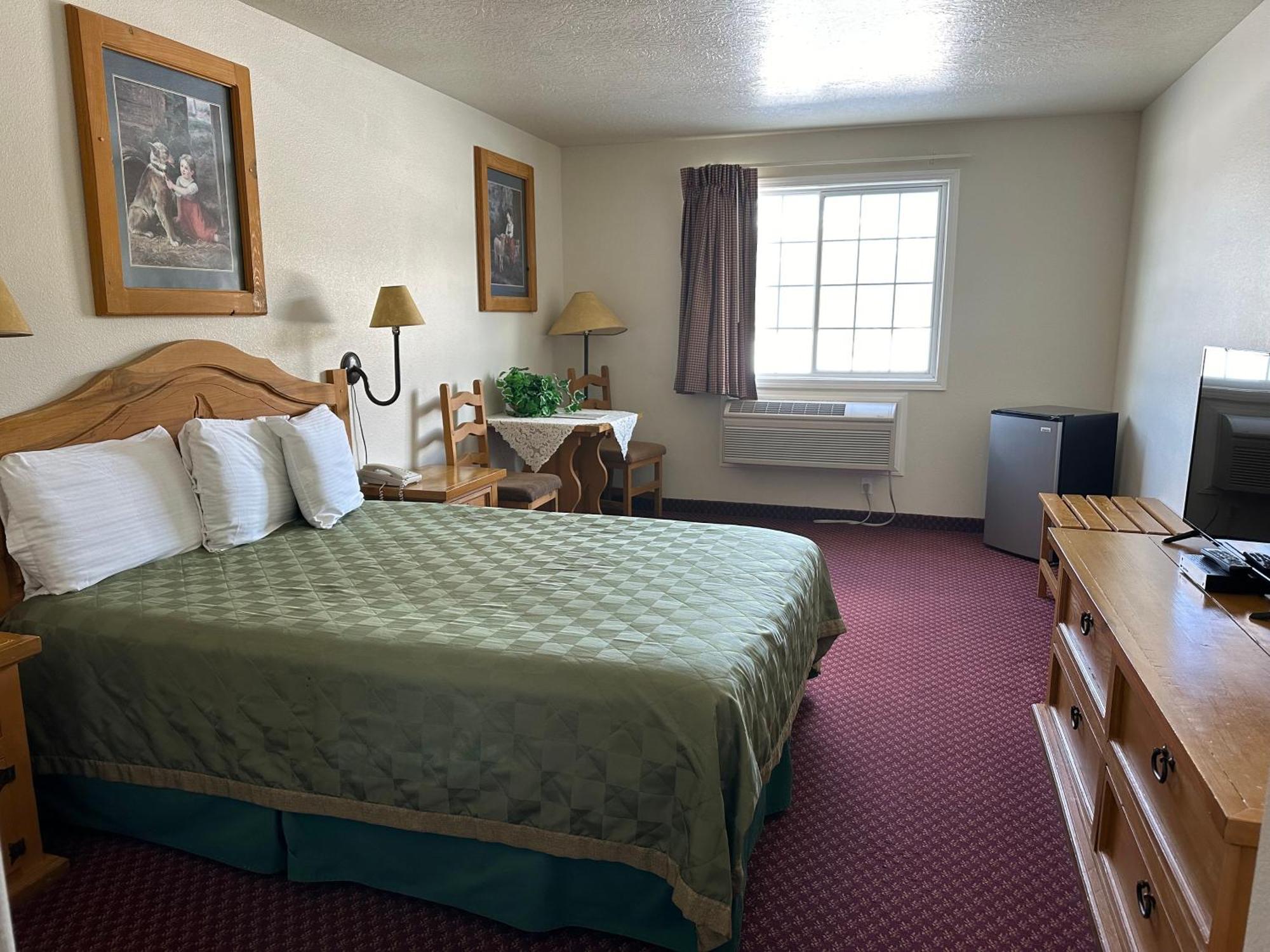 Hotel Columbine And 2*