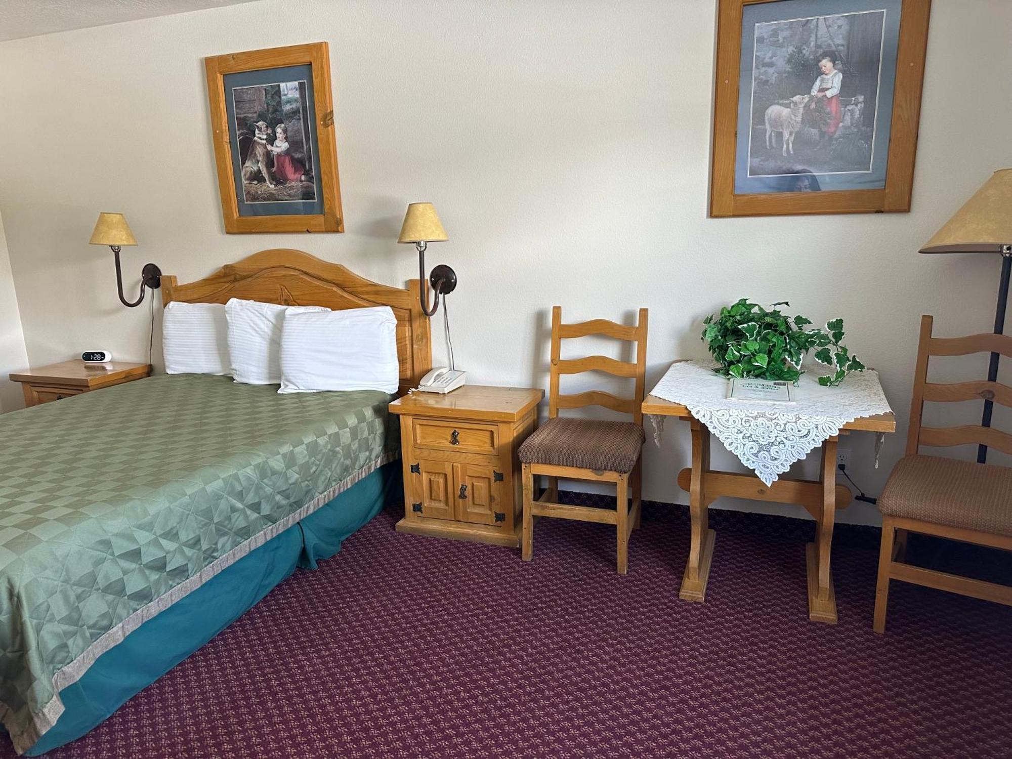 Hotel Columbine And Leadville